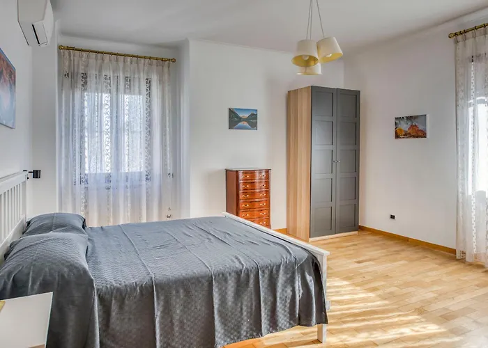 Dimora Savorelli, Ampio Zona Vaticano Apartment