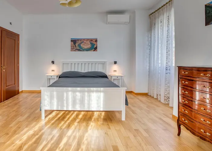 Apartment Dimora Savorelli, Ampio Zona Vaticano
